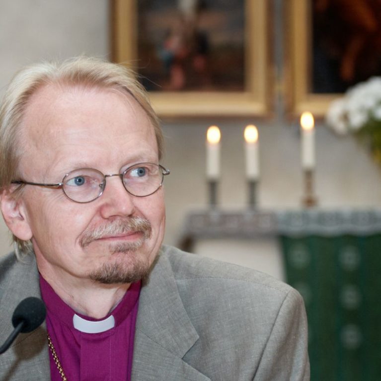 Arkkipiispa Kari Mäkinen: Suhde Jumalaan ei ole markkinasuhde